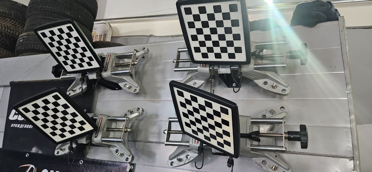 оборудование для проверки развала- схождения